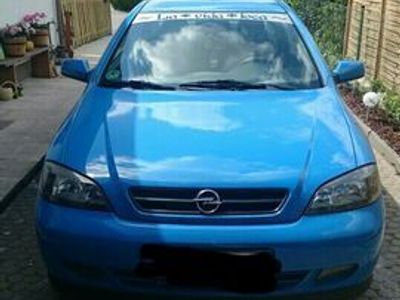 Blau metallic Gebraucht 2001 Opel Astra Coupé | 2.500 €