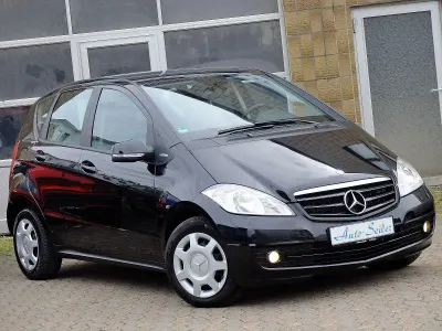 Gebraucht Mercedes A180 116 PS (85 kW) 2011 Schwarz Limousine