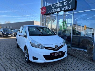 Gebraucht Toyota Yaris Edition 69 PS (50 kW) 2014 Super white 2 Kleinwagen