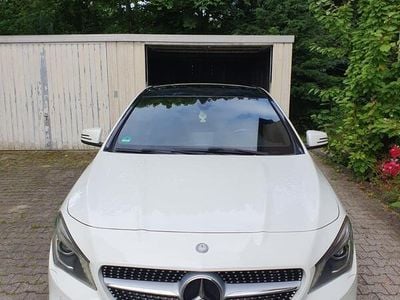 Mercedes CLA200