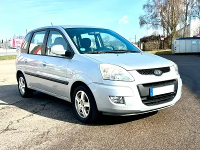 Gebraucht Hyundai Matrix 103 PS (75 kW) 2009 Van / Kleinbus
