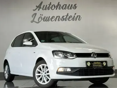Gebraucht VW Polo LOUNGE 90 PS (66 kW) 2015 Weiß Limousine