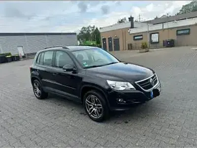 Gebraucht VW Tiguan Trendline 140 PS (102 kW) 2007 Schwarz SUV