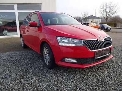 Gebraucht Skoda Fabia Ambition 95 PS (69 kW) 2022 Rot Kleinwagen