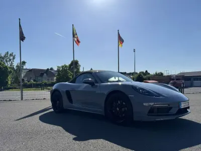 Gebraucht Porsche 718 Boxster 299 PS (219 kW) 2024 Grau Cabrio