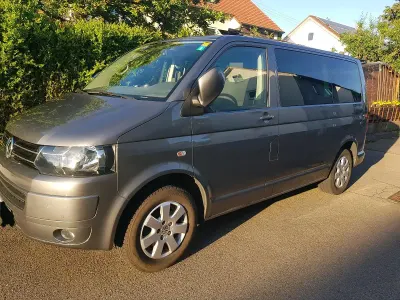 Gebraucht VW Multivan 140 PS (102 kW) 2014 Grau Van / Kleinbus