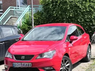 Gebraucht Seat Ibiza SC Reference 69 PS (50 kW) 2014 Rot Kleinwagen