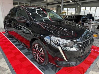 Gebraucht Peugeot 208 Allure 101 PS (74 kW) 2023 Silber Kleinwagen