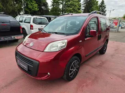 Używany Fiat Qubo Dynamic 73 KM (53 kW) 2010 Czerwony Minivan