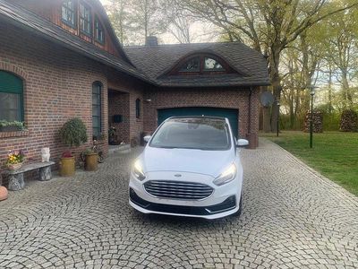 Usata Ford S-MAX Titanium 190 CV (139 kW) 2022 Bianco Monovolume