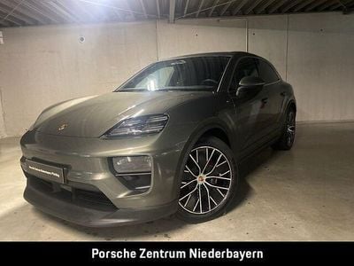 Gebraucht Porsche Macan 380 kW (517 PS) 2024 Aventuringrünmetallic SUV