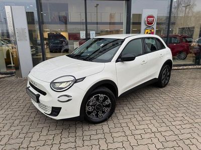 Neu Fiat 600 Business 110 PS (80 kW) 2026 Weiß SUV