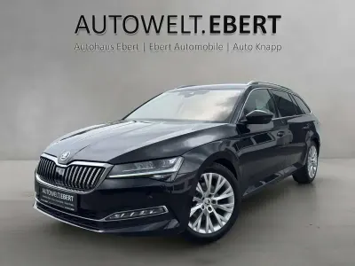 Używany Skoda Superb Style 150 KM (110 kW) 2023 Czarny Kombi