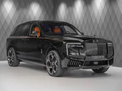 Neu Rolls Royce Cullinan 600 PS (441 kW) 2026 Schwarz SUV