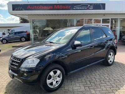 Second-hand Mercedes ML350 Sport 231 CP (169 kW) 2010 Negru SUV