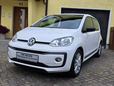Gebraucht VW up! CLUB 60 PS (44 kW) 2017 "cremeweiß" Kleinwagen