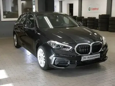 Usata BMW 118 Advantage 140 CV (102 kW) 2019 Nero Utilitaria