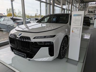 Neu BMW 740 M Sport 299 PS (219 kW) 2026 Weiß Limousine