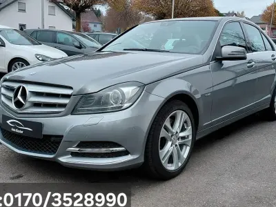 Gebraucht Mercedes C300 231 PS (169 kW) 2012 Silber Limousine