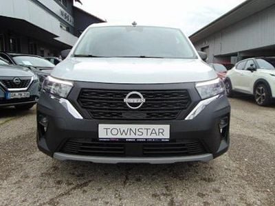 Neu Nissan Townstar N-Connecta 130 PS (95 kW) 2025 Weiß Van