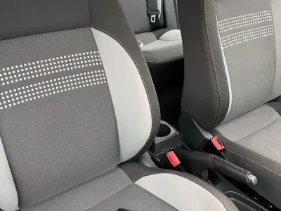 Gebraucht VW Polo Life 90 PS (66 kW) 2013 Weiß Kleinwagen