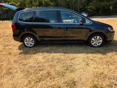 Gebraucht VW Sharan Comfortline 150 PS (110 kW) 2014 Schwarz Van / Kleinbus