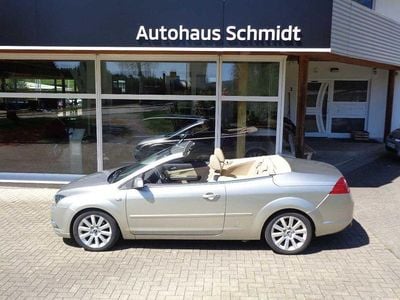 Usata Ford Focus Cabriolet 136 CV (100 kW) 2007 Argento Cabrio