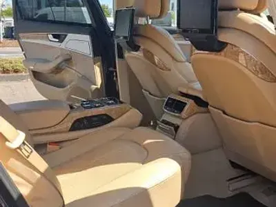 Gebraucht Audi A8L Sport 351 PS (258 kW) 2012 Blau Limousine