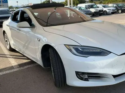 Gebraucht Tesla Model S Performance 344 kW (469 PS) 2017 Weiß Kleinwagen