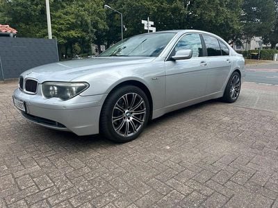 BMW 735