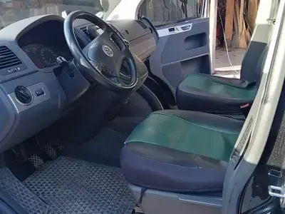 Gebraucht VW Multivan 140 PS (102 kW) 2006 Schwarz Van / Kleinbus