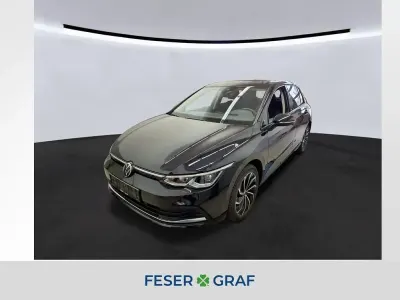 Second-hand VW Golf VIII Move 150 CP (110 kW) 2023 Negru Berlinǎ