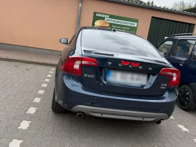 Gebraucht Volvo S60 251 PS (184 kW) 2013 Blau Limousine