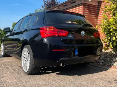 Gebraucht BMW 118 Comfort Edition 136 PS (100 kW) 2016 Schwarz Kleinwagen