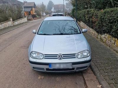 Gebraucht VW Golf IV 75 PS (55 kW) 1999 Silber Kleinwagen