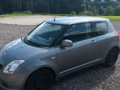 Gebraucht Suzuki Swift 92 PS (67 kW) 2007 Grau Kleinwagen