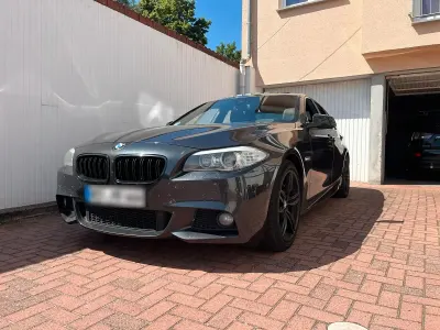 Gebraucht BMW 525 M Sport 220 PS (161 kW) 2013 Grau Kombi