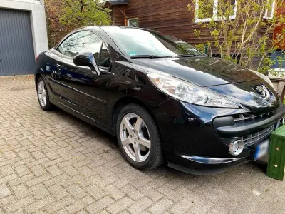 Gebraucht Peugeot 207 CC 120 PS (88 kW) 2009 Schwarz Cabrio