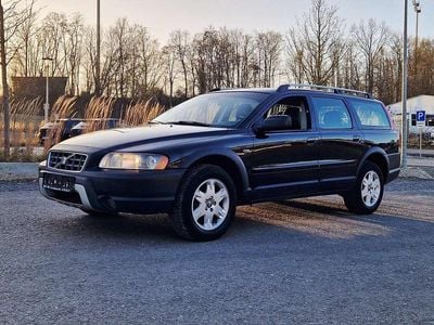 Second-hand Volvo XC70 163 CP (119 kW) 2005 Negru Break