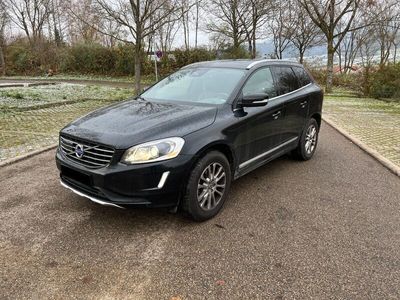 gebraucht Volvo XC60 D5 AWD|AUT|ACC|Totwink|BiXenon|AHK|VirtCock