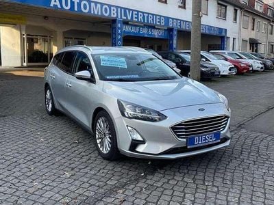 Polarsilber metallic Gebraucht 2019 Ford Focus Titanium Kombi | 12.990 € (Etwas zu teuer)