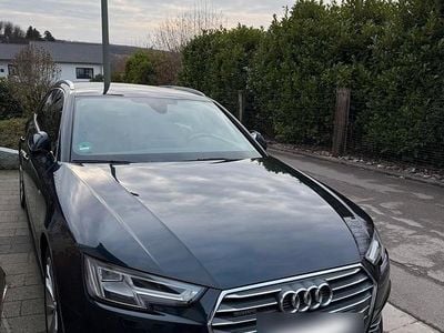 Blau Gebraucht 2016 Audi A4 S-Line Kombi | 21.500 € (Etwas zu teuer)