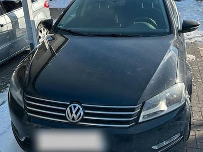 Gebraucht VW Passat Trendline 122 PS (89 kW) 2012 Schwarz Kombi