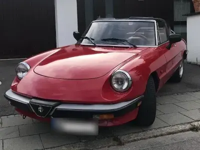 Gebraucht Alfa Romeo Spider 115 PS (84 kW) 1989 Rot Cabrio