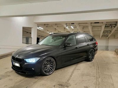 gebraucht BMW 330 D Head Up Black Paneel M-Paket 321 PS