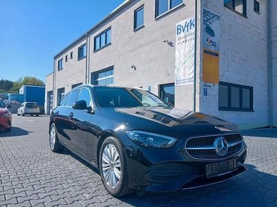 Usata Mercedes C200 186 CV (136 kW) 2023 Nero Station wagon