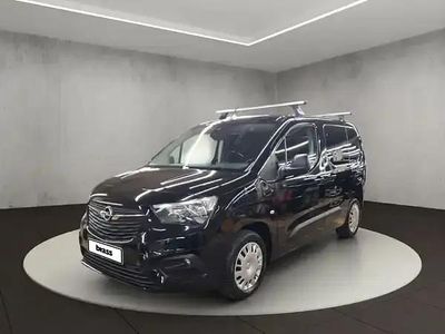 Diamant schwarz (metallic) Gebraucht 2022 Opel Combo Van / Kleinbus | 18.950 € (Teuer)