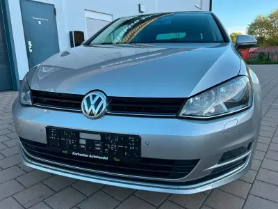 Gebraucht VW Golf VII LOUNGE 125 PS (91 kW) 2015 Silber Limousine