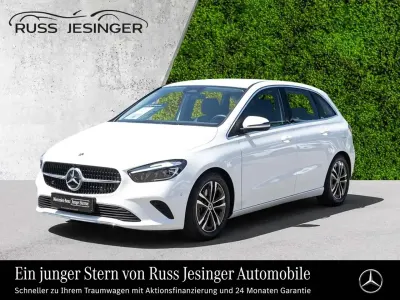 Gebraucht Mercedes B220 Progressive 190 PS (139 kW) 2025 Polarweiß Kleinwagen