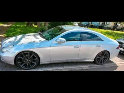 Gebraucht Mercedes CLS320 2008 Silber Coupé